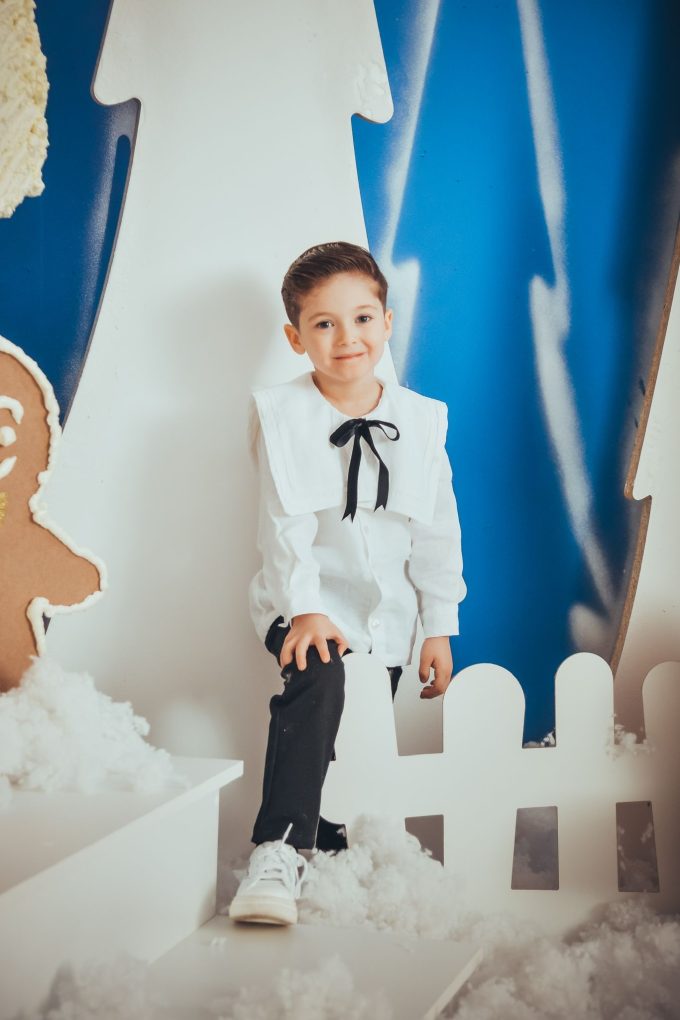 f6b9923b-7097-473b-9735-a8fa47ea180a