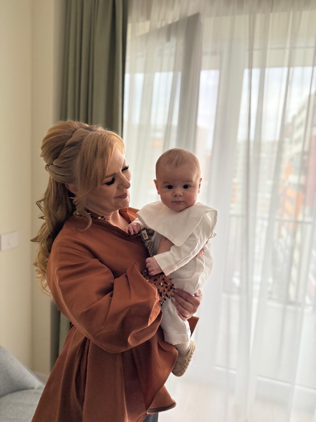 0019cf49-35d6-4162-bade-82c364d86eb2