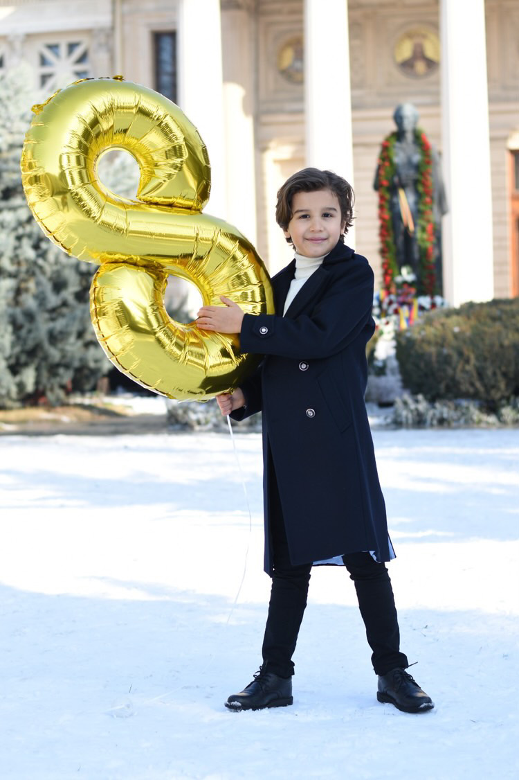 8D3301E5-09BF-47D5-8C15-E00AB9BE15BB